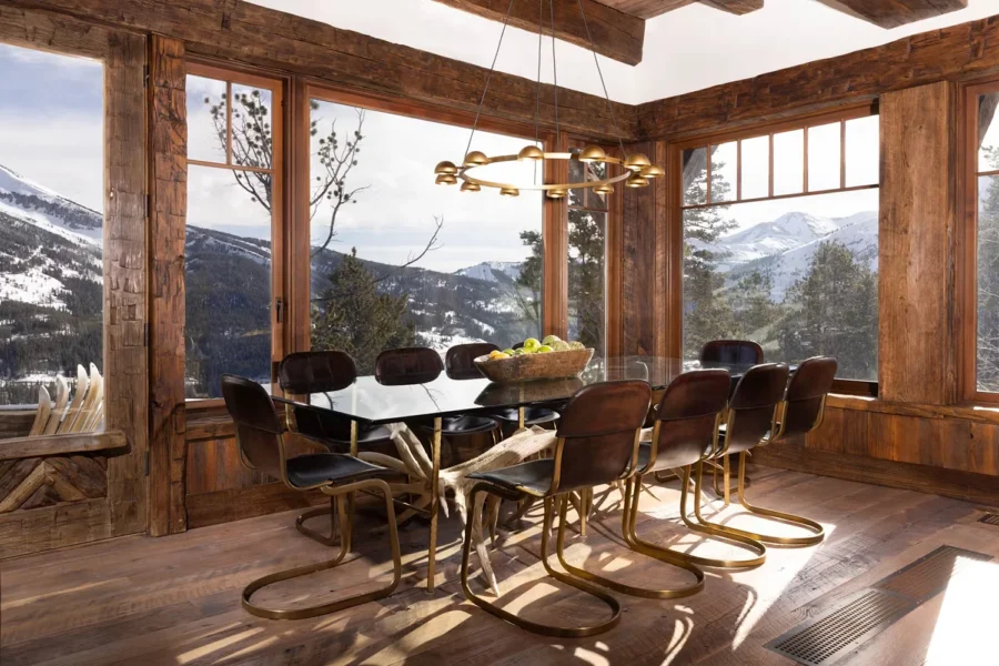 Bringing the Outdoors In: Elevating Mountain Interiors with Authentic Materials